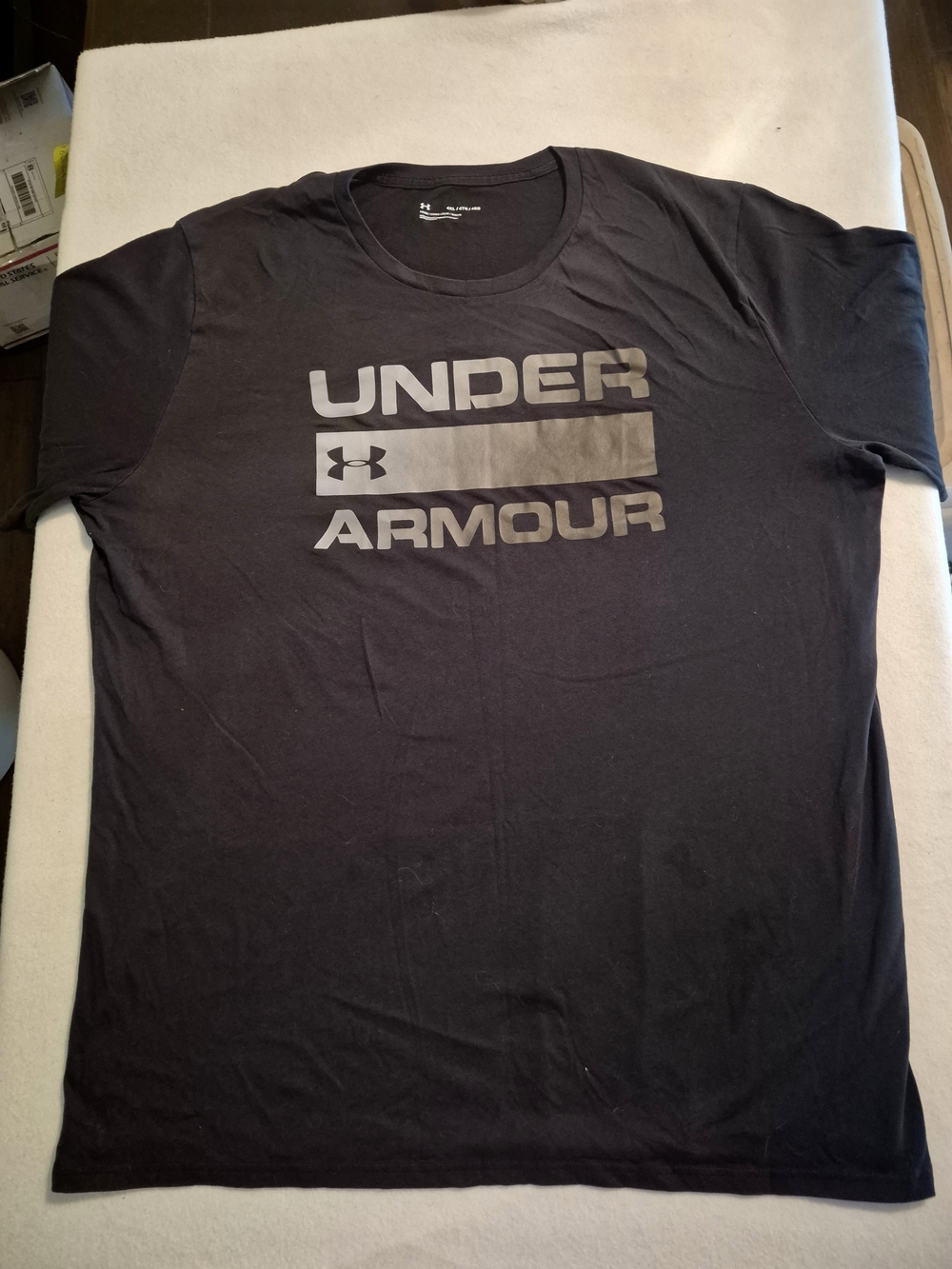 Under Armour Men's 4XL T-Shirt Tee Black Chest Logo